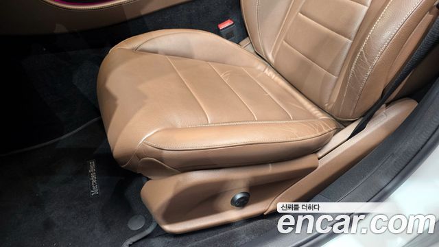 Mercedes-Benz E-Class E200 Avantgarde
