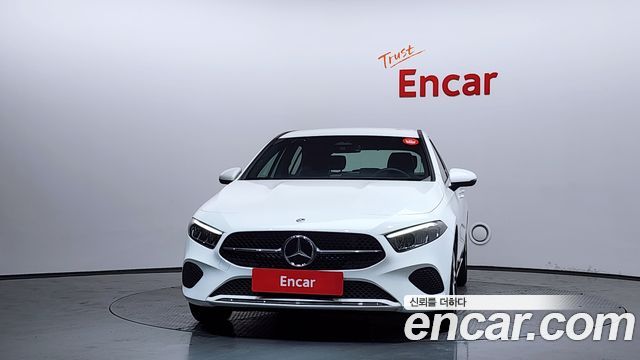 Mercedes-Benz A-Class A220 Hatchback