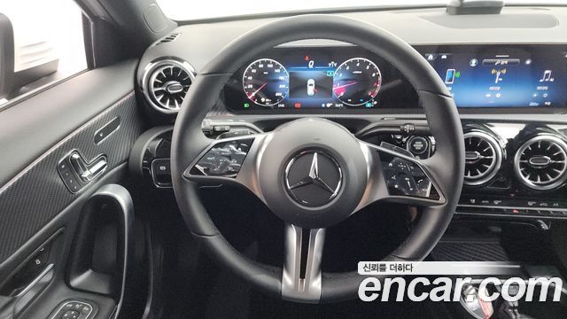 Mercedes-Benz A-Class A220 Hatchback