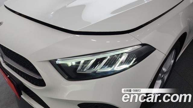 Mercedes-Benz A-Class A220 Hatchback