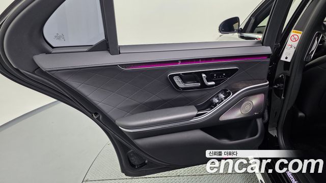 Mercedes-Benz S-Class S500L 4MATIC