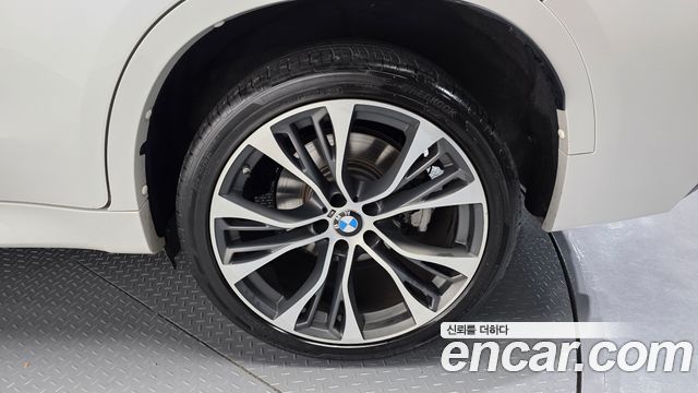 BMW X6 M50d