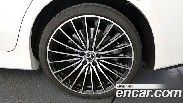 Mercedes-Benz CLS-Class CLS450 4MATIC