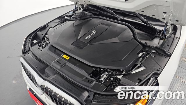 BMW i5 eDrive 40