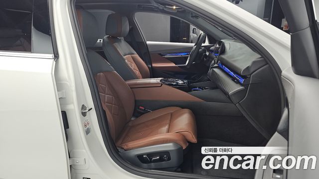 BMW i5 eDrive 40
