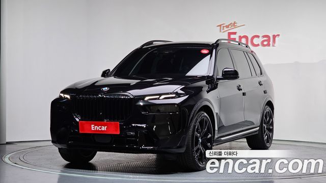 BMW X7 xDrive 40i M Sport 7STR