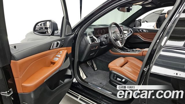 BMW X7 xDrive 40i M Sport 7STR