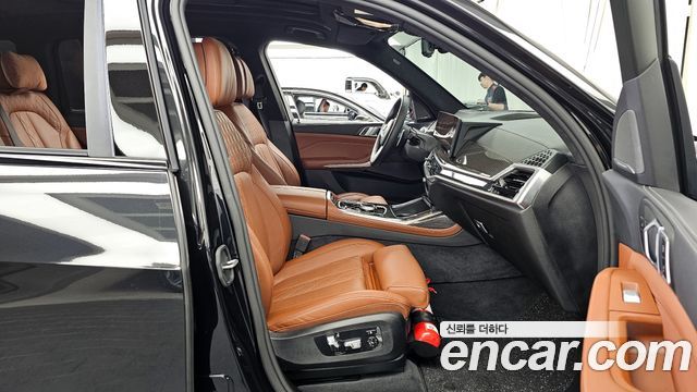 BMW X7 xDrive 40i M Sport 7STR