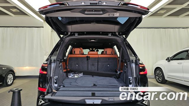 BMW X7 xDrive 40i M Sport 7STR