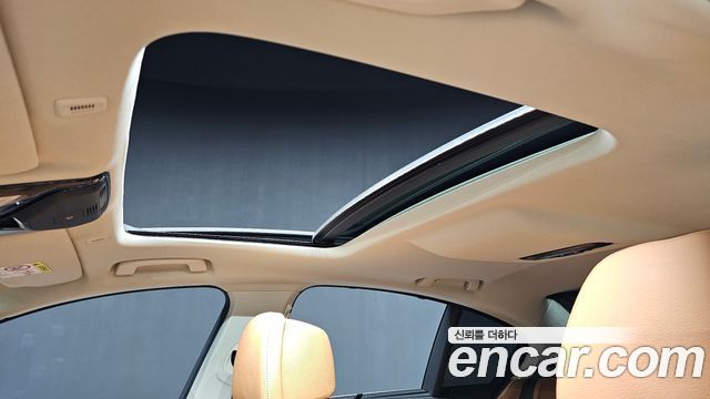 BMW 5-Series 520i Luxury