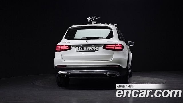 Mercedes-Benz GLC-Class GLC300 4MATIC