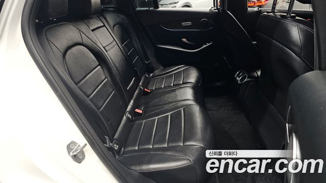 Mercedes-Benz GLC-Class GLC300 4MATIC