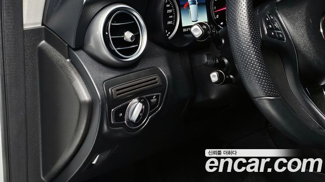 Mercedes-Benz GLC-Class GLC300 4MATIC
