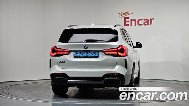 BMW iX3 M Sports