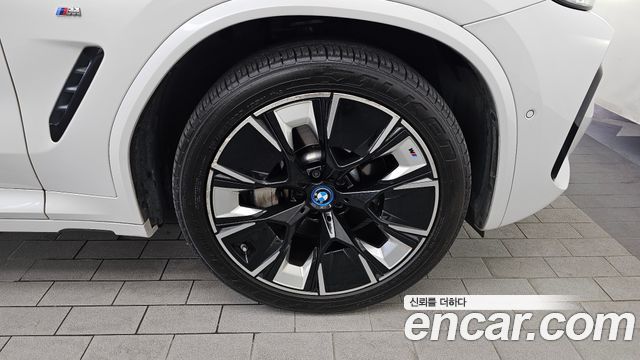 BMW iX3 M Sports