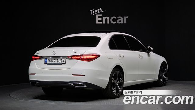 Mercedes-Benz C-Class C300 4MATIC Avantgarde