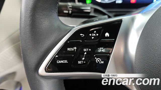 Mercedes-Benz C-Class C300 4MATIC Avantgarde