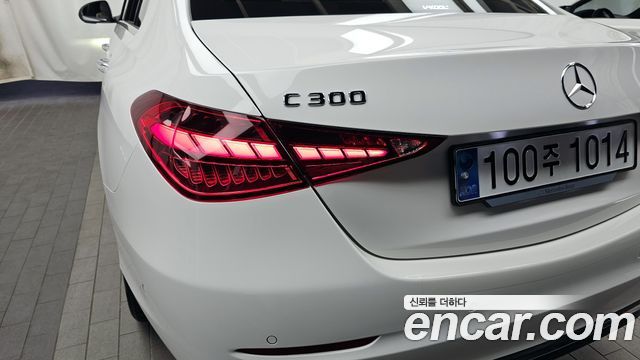 Mercedes-Benz C-Class C300 4MATIC Avantgarde