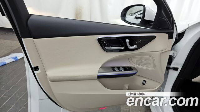Mercedes-Benz C-Class C300 4MATIC Avantgarde