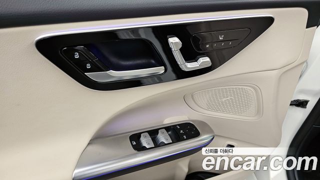 Mercedes-Benz C-Class C300 4MATIC Avantgarde