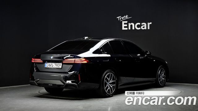 BMW 5-Series 523d M Sport