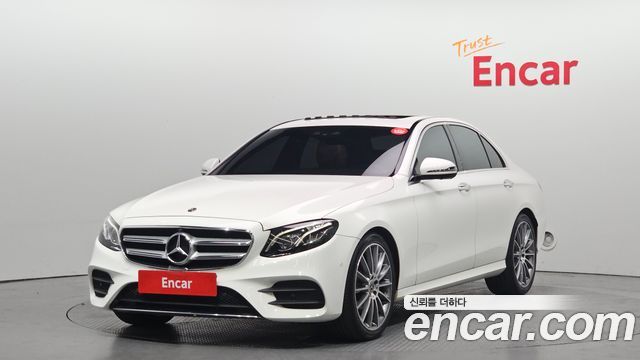 Mercedes-Benz E-Class E300 4MATIC AMG Line