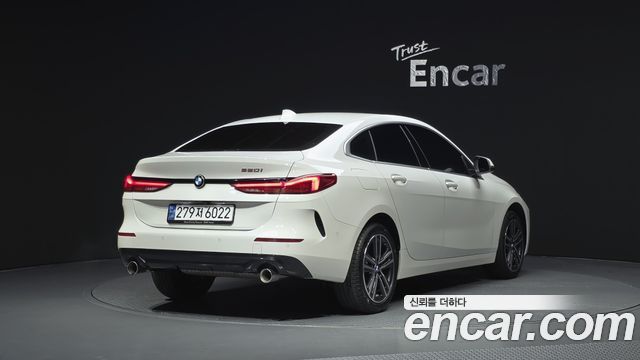 BMW 2-Series 220i Sport
