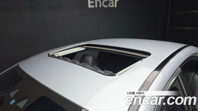 Mercedes-Benz E-Class E250 Avantgarde