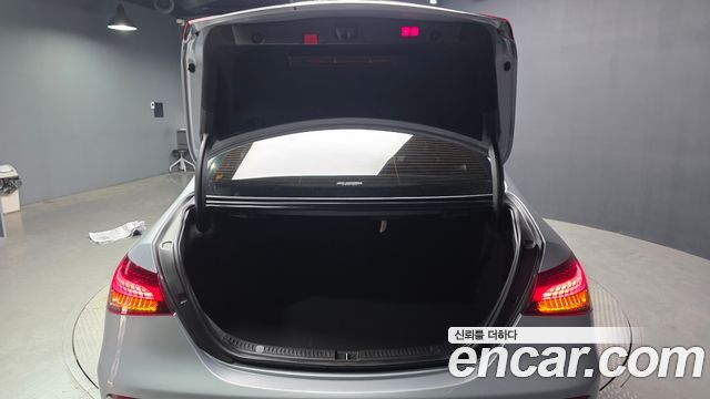 Mercedes-Benz E-Class E250 Avantgarde