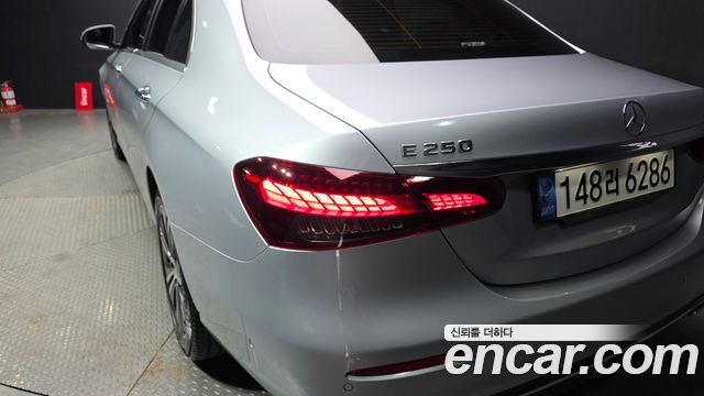 Mercedes-Benz E-Class E250 Avantgarde