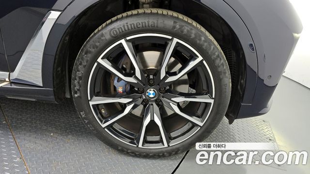 BMW X7 xDrive 40i M Sport 6STR