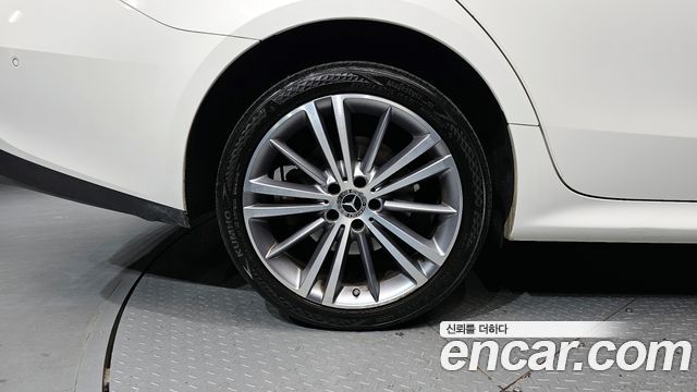 Mercedes-Benz CLS-Class CLS400d 4MATIC