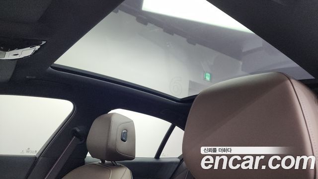 BMW 5-Series 520i Special Edition
