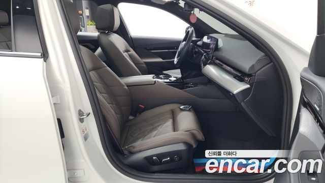 BMW 5-Series 520i Special Edition
