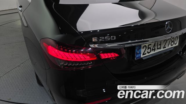 Mercedes-Benz E-Class E250 Exclusive