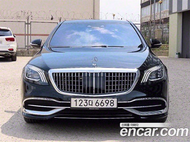 Mercedes-Benz S-Class Maybach S560 4MATIC