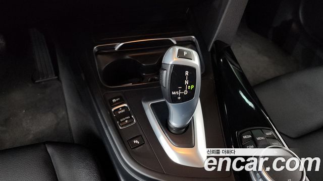 BMW 3-Series 320d