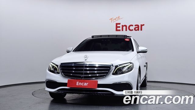 Mercedes-Benz E-Class E300 Exclusive