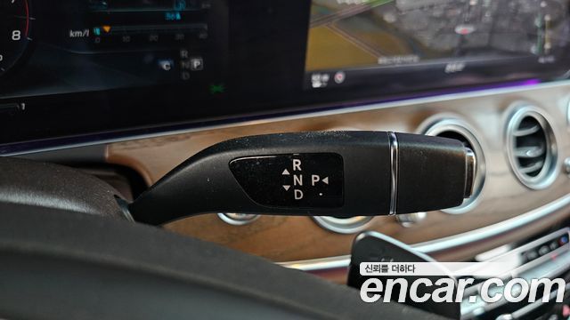 Mercedes-Benz E-Class E300 Exclusive