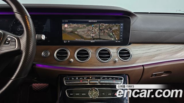 Mercedes-Benz E-Class E300 Exclusive