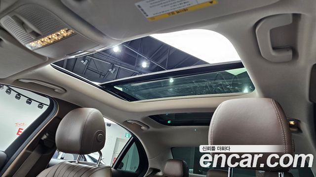 Mercedes-Benz E-Class E300 Exclusive