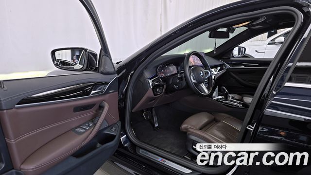 BMW 5-Series 530i M Sport Package
