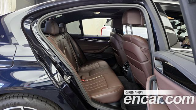 BMW 5-Series 530i M Sport Package