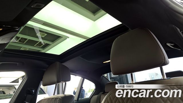 BMW 5-Series 530i M Sport Package