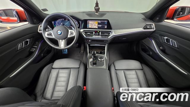 BMW 3-Series 330e M Sport