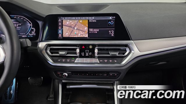 BMW 3-Series 330e M Sport