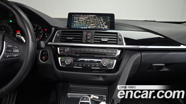 BMW 4-Series 420i Gran Coupe Special Edition