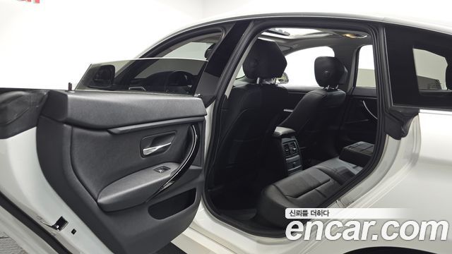 BMW 4-Series 420i Gran Coupe Special Edition