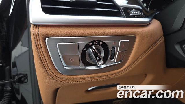 BMW 7-Series 740Li xDrive