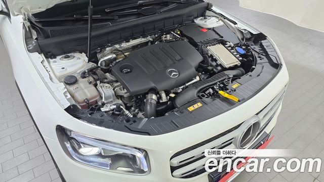 Mercedes-Benz GLB-Class GLB200 d